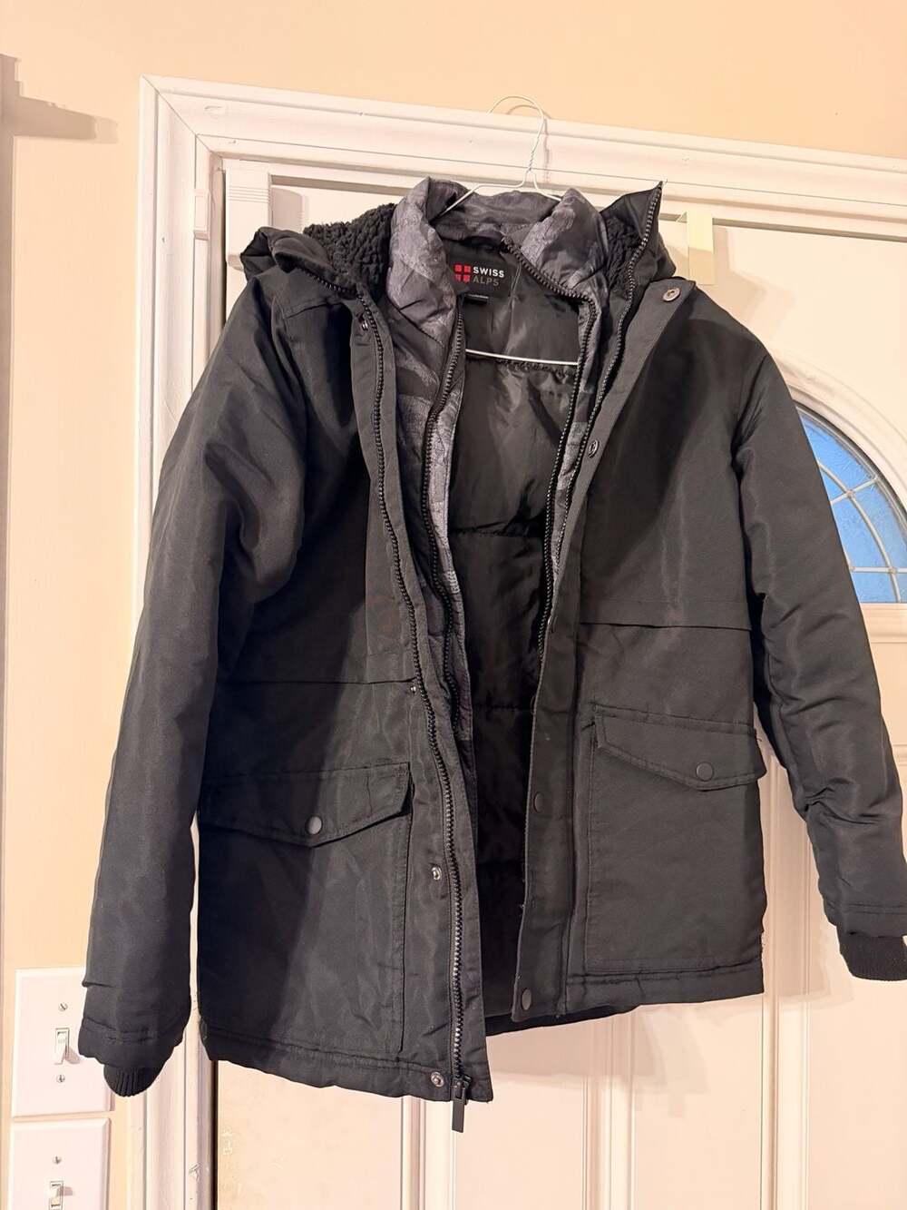 Swiss Alps Boys Winter Puffer Jacket Black Size 14/16